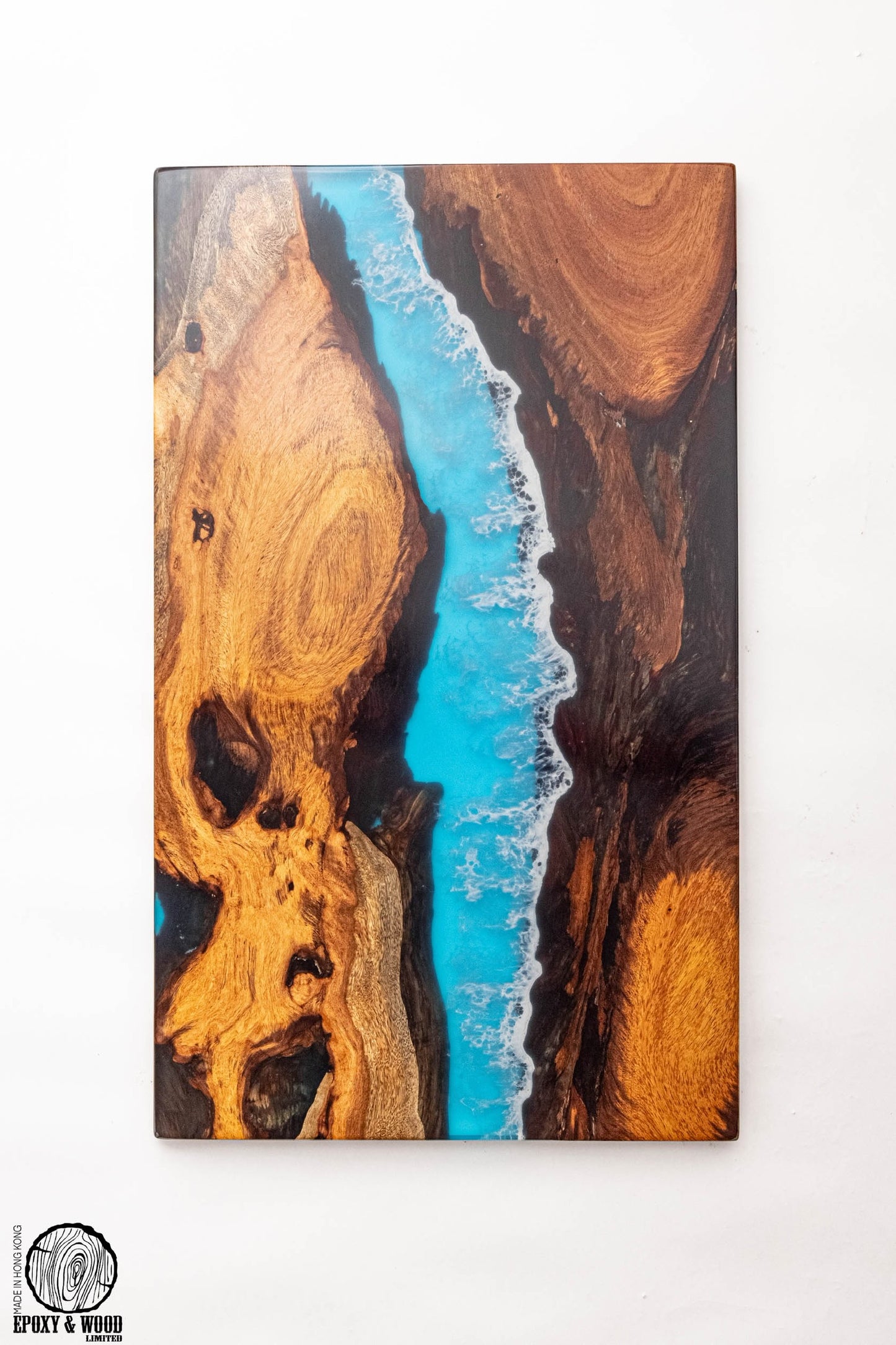 Camphor Wood Epoxy Resin Table with Ocean Waves Design 100x50cm